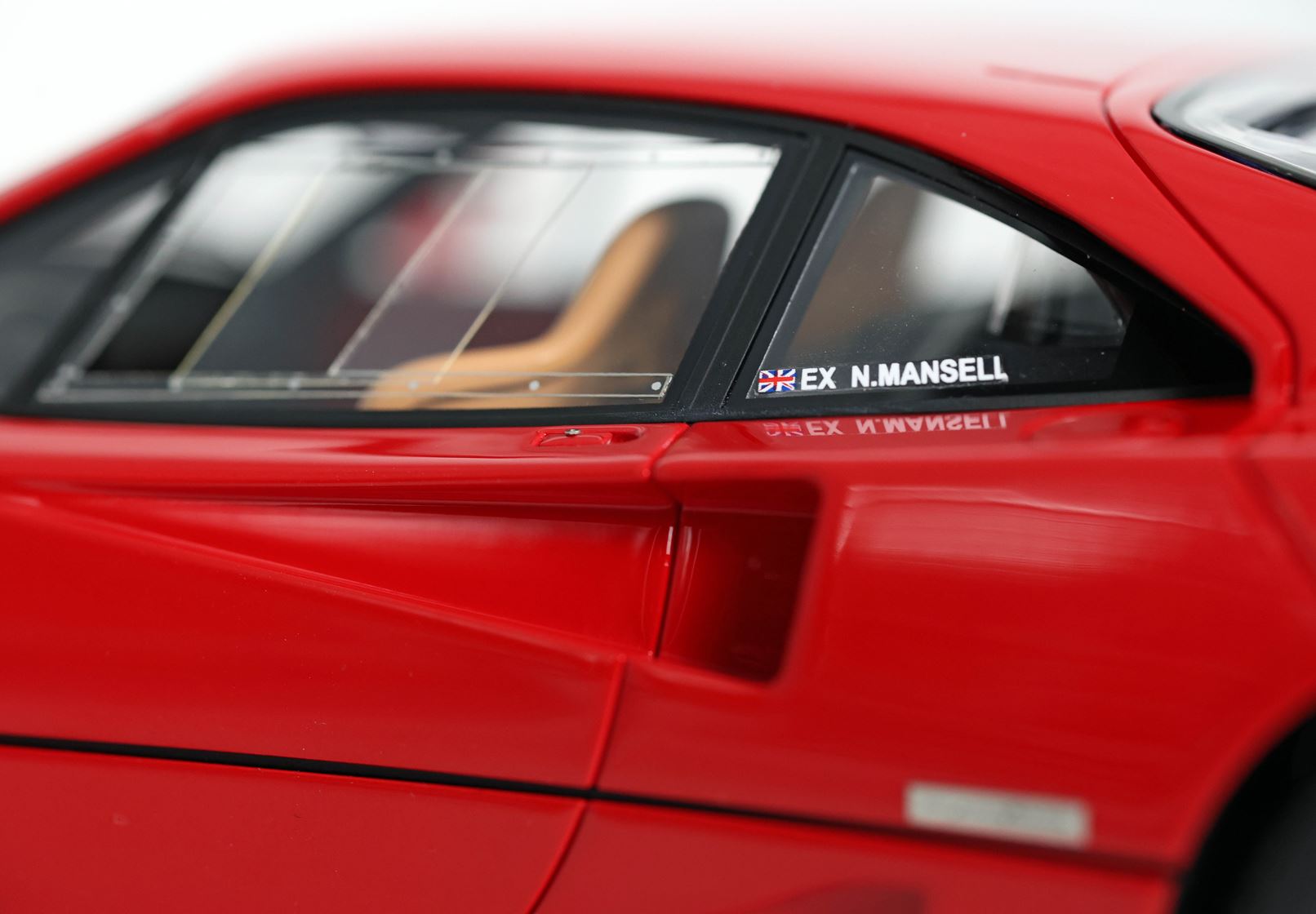 Ferrari F40 1987 - Rosso Corsa ex Nigel Mansell - 1:18