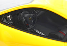 Load image into Gallery viewer, Ferrari F8 Tributo - Giallo Modena - 1:18
