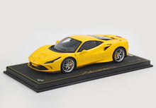 Load image into Gallery viewer, Ferrari F8 Tributo - Giallo Modena - 1:18
