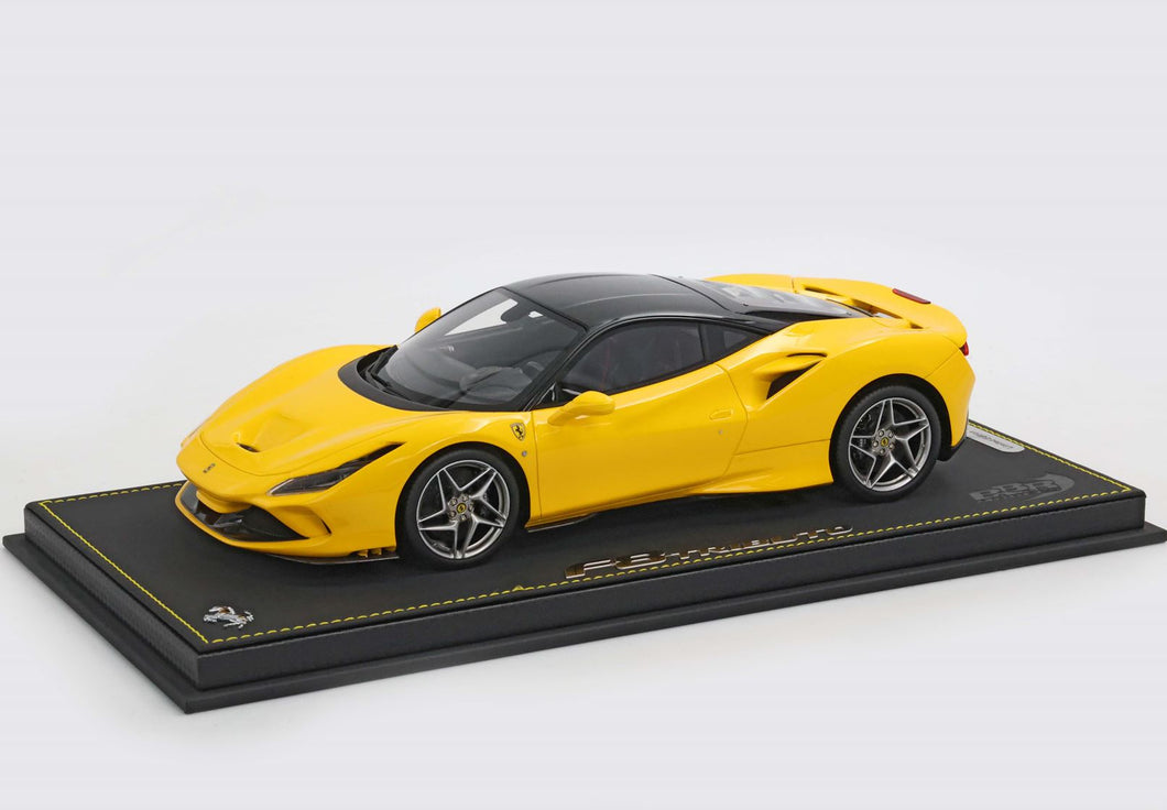 Ferrari F8 Tributo - Giallo Modena with black roof - 1:18