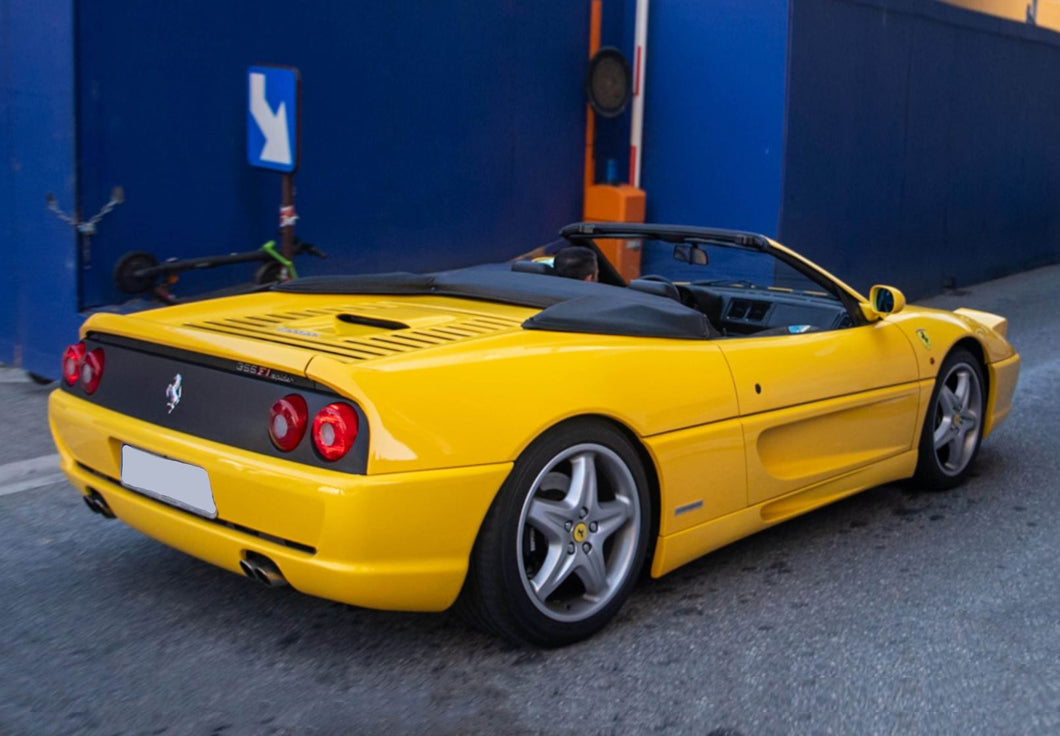 Ferrari 355 Spider - Giallo Modena black interior F1 box - 1:18