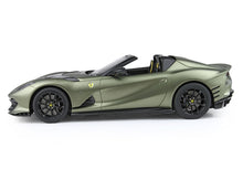 Load image into Gallery viewer, Ferrari 812 Competizione - Verde Manzoni matte - 1:18
