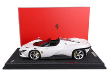 Load image into Gallery viewer, Ferrari Daytona SP3 Icona - BBR metallic matte Italian white - 1:18
