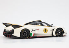 Load image into Gallery viewer, Pagani Huayra R - White Benny with gloss carbon roof - 1:18

