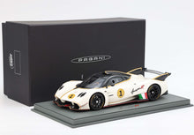 Load image into Gallery viewer, Pagani Huayra R - White Benny with gloss carbon roof - 1:18
