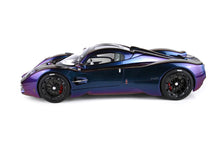 Load image into Gallery viewer, Pagani Utopia - chameleon - 1:18
