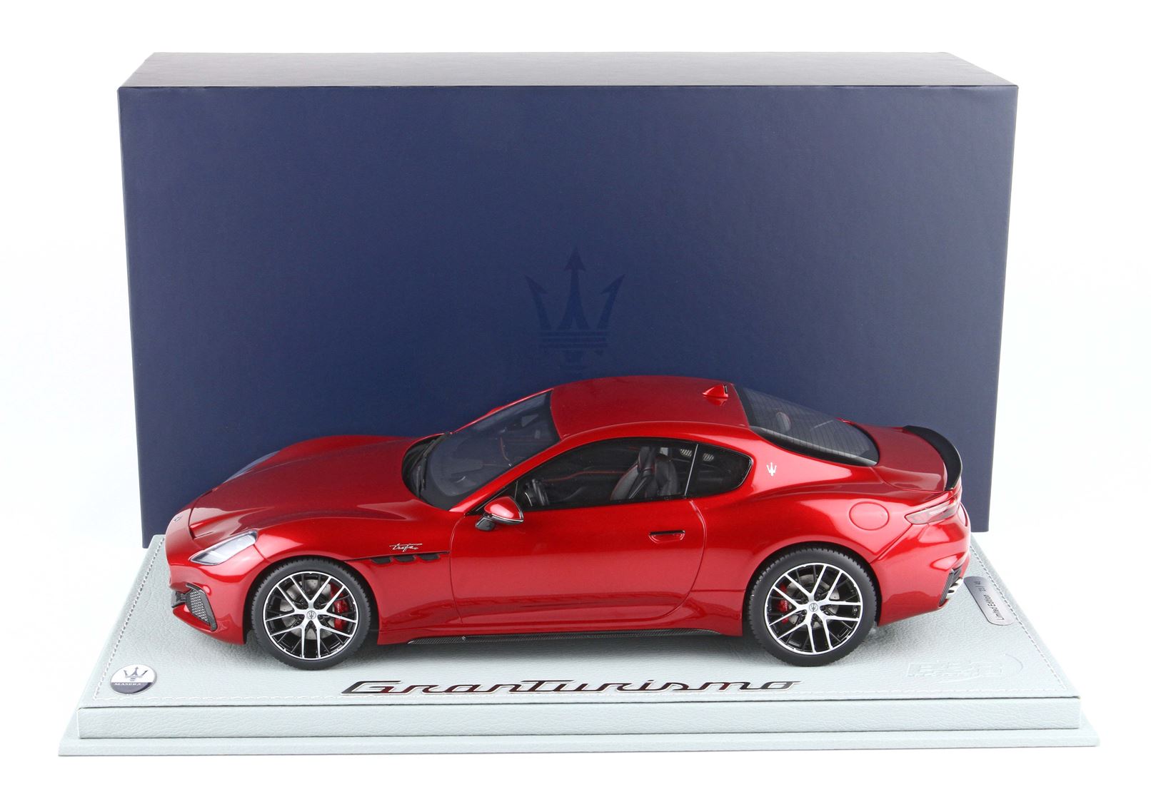Maserati Granturismo Trofeo - Rosso GT - 1:18