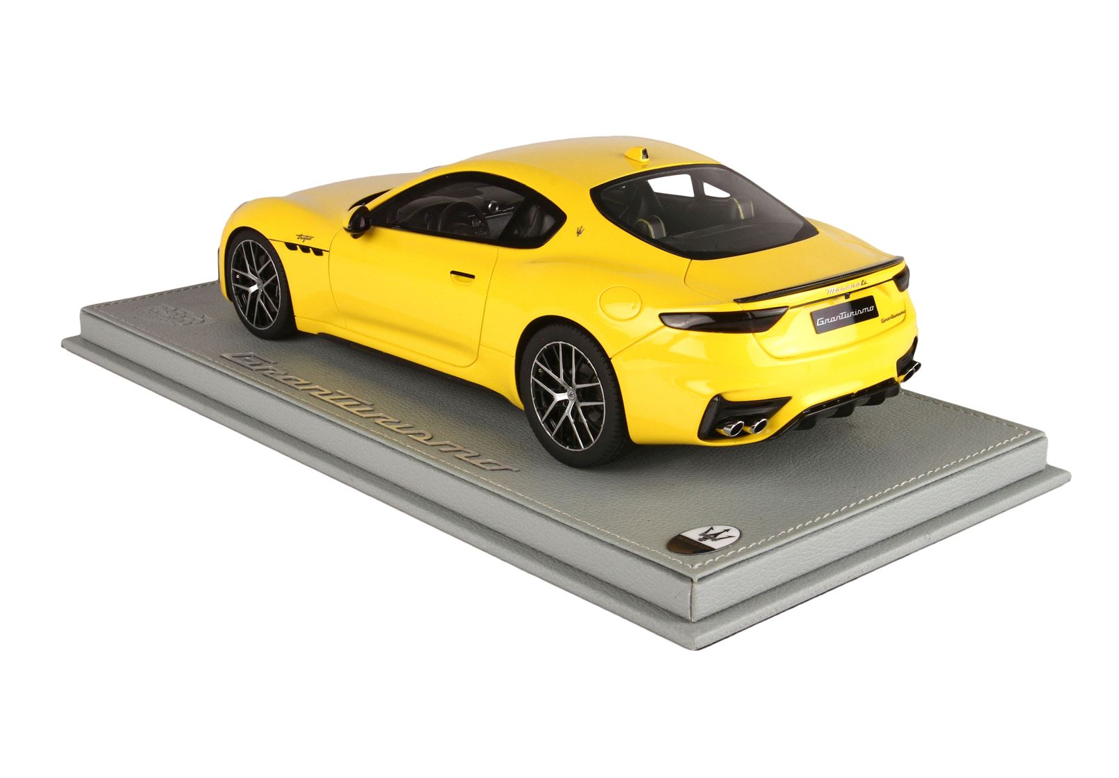 Maserati Granturismo Trofeo - Giallo Corse - 1:18