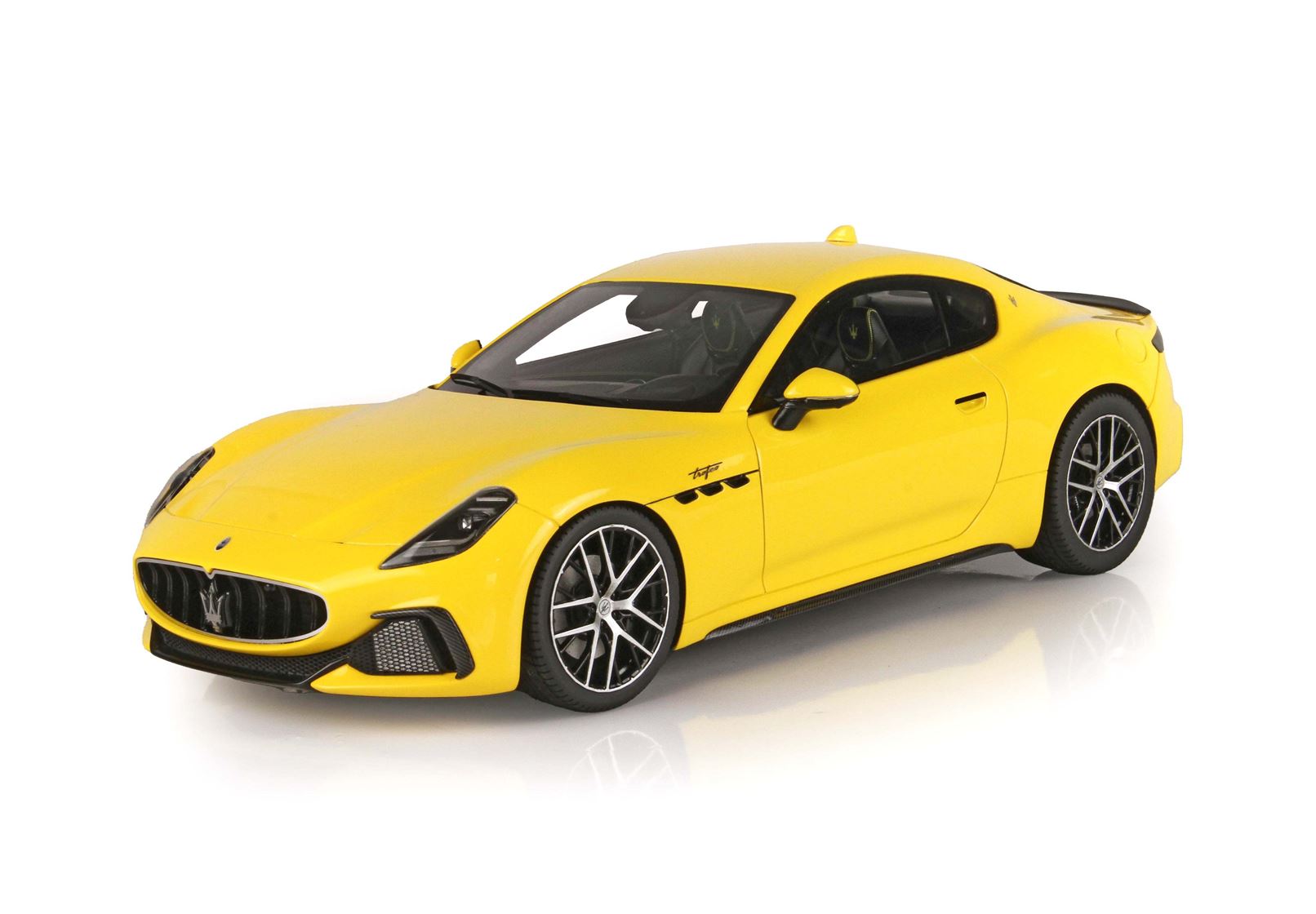 Maserati Granturismo Trofeo - Giallo Corse - 1:18