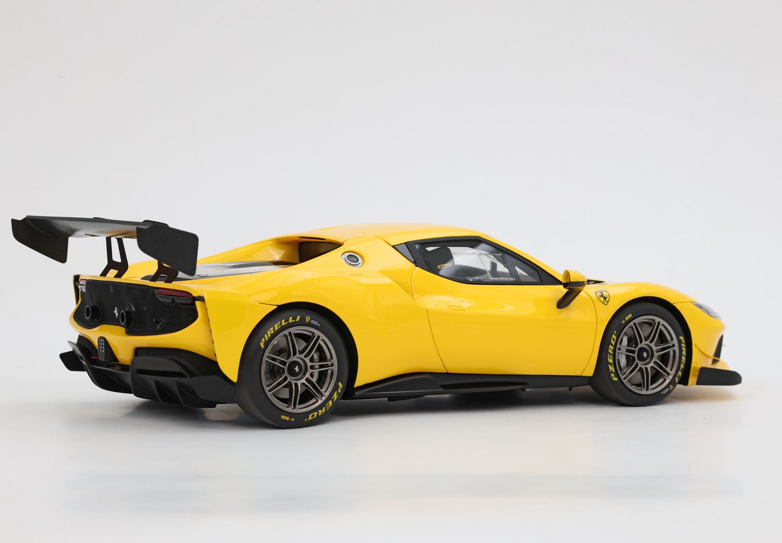 Ferrari 296 Challenge - Giallo Modena - 1:18