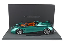 Load image into Gallery viewer, Pagani Imola Roadster - Rio Green - 1:18
