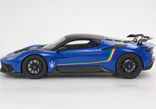 Load image into Gallery viewer, Maserati GT2 Stradale - Blu Infinito with Italian stripe - 1:18
