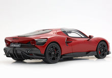 Load image into Gallery viewer, Alfa Romeo 33 Stradale - Rosso Alfa - 1:18
