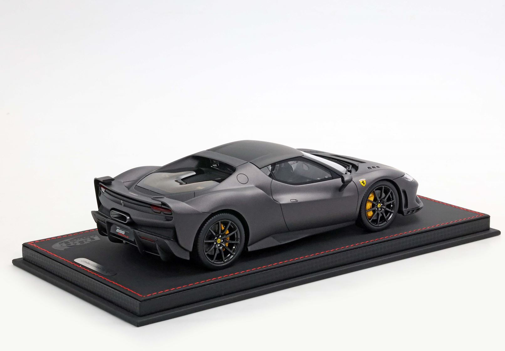 Ferrari 296 Speciale - Grigio Silverstone matte LE12 - 1:18