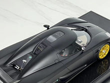 Load image into Gallery viewer, Koenigsegg CCXR - Storm Black (matte) - 1:18
