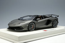 Load image into Gallery viewer, Lamborghini Aventador SVJ Roadster - Grigio Titans - 1:18
