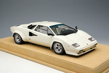 Load image into Gallery viewer, Lamborghini Countach LP5000S 1982 - white - 1:18

